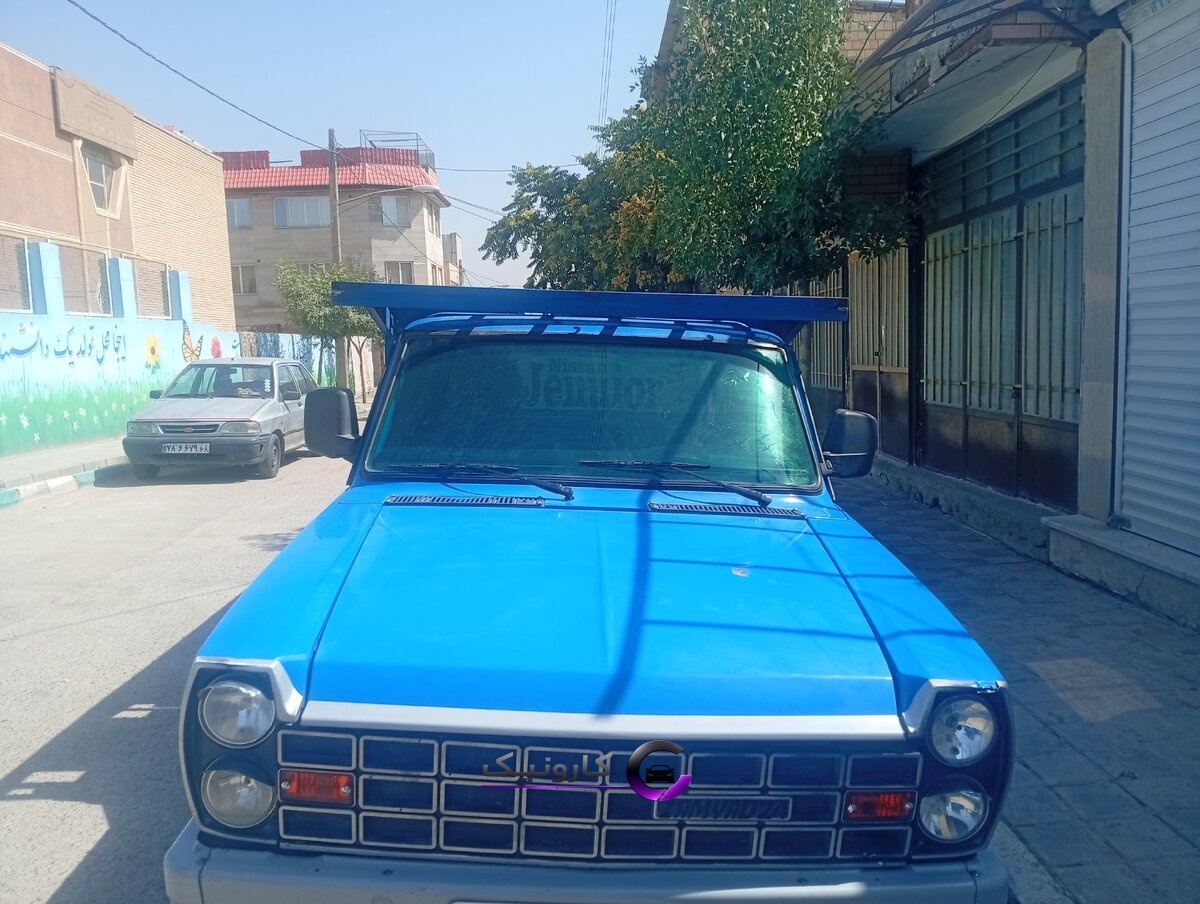 نیسان وانت مدل 1402